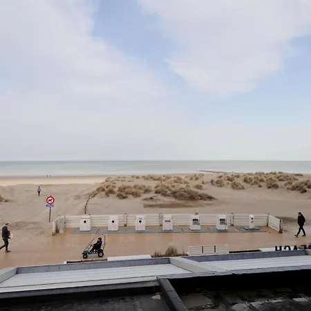 In Near The Beach, Cleaning Included * Nieuwpoort